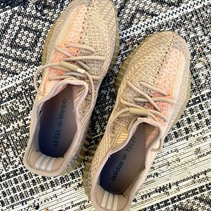 Authentic yeezys. I record all shipments